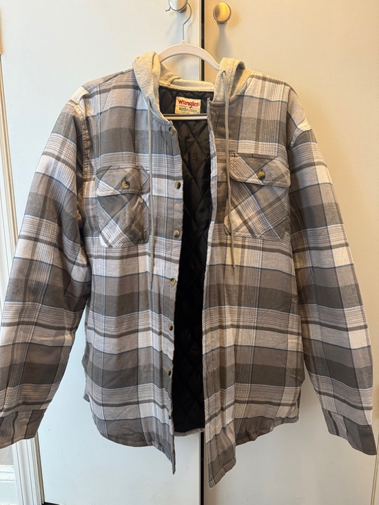 Wrangler Other - Wrangler Hooded Plaid Quilted Jacket - NWT